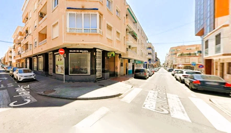 Alquiler local u oficina centro ciudad - Ref. REF-367BAC - alquilerenalicante.com